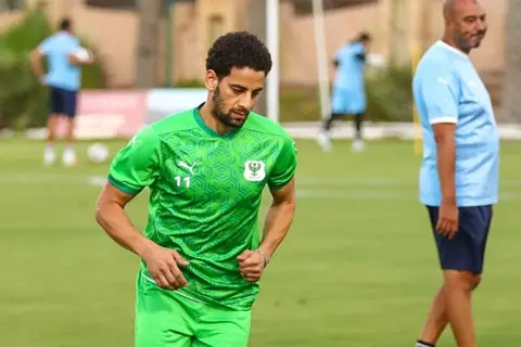 بعد تعافيه من الرباط الصليبي.. الشامي يشارك في تدريبات المصري للمرة الأولى 